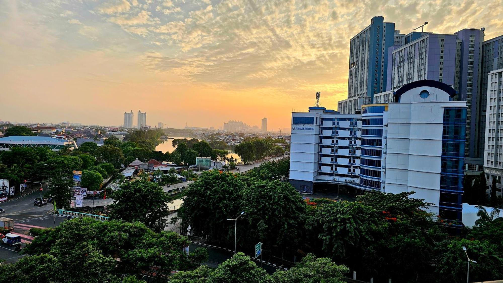 Amazing View Apartment At Kemayoran Jiexpo -Min Stay 3 Nights- Джакарта Екстериор снимка